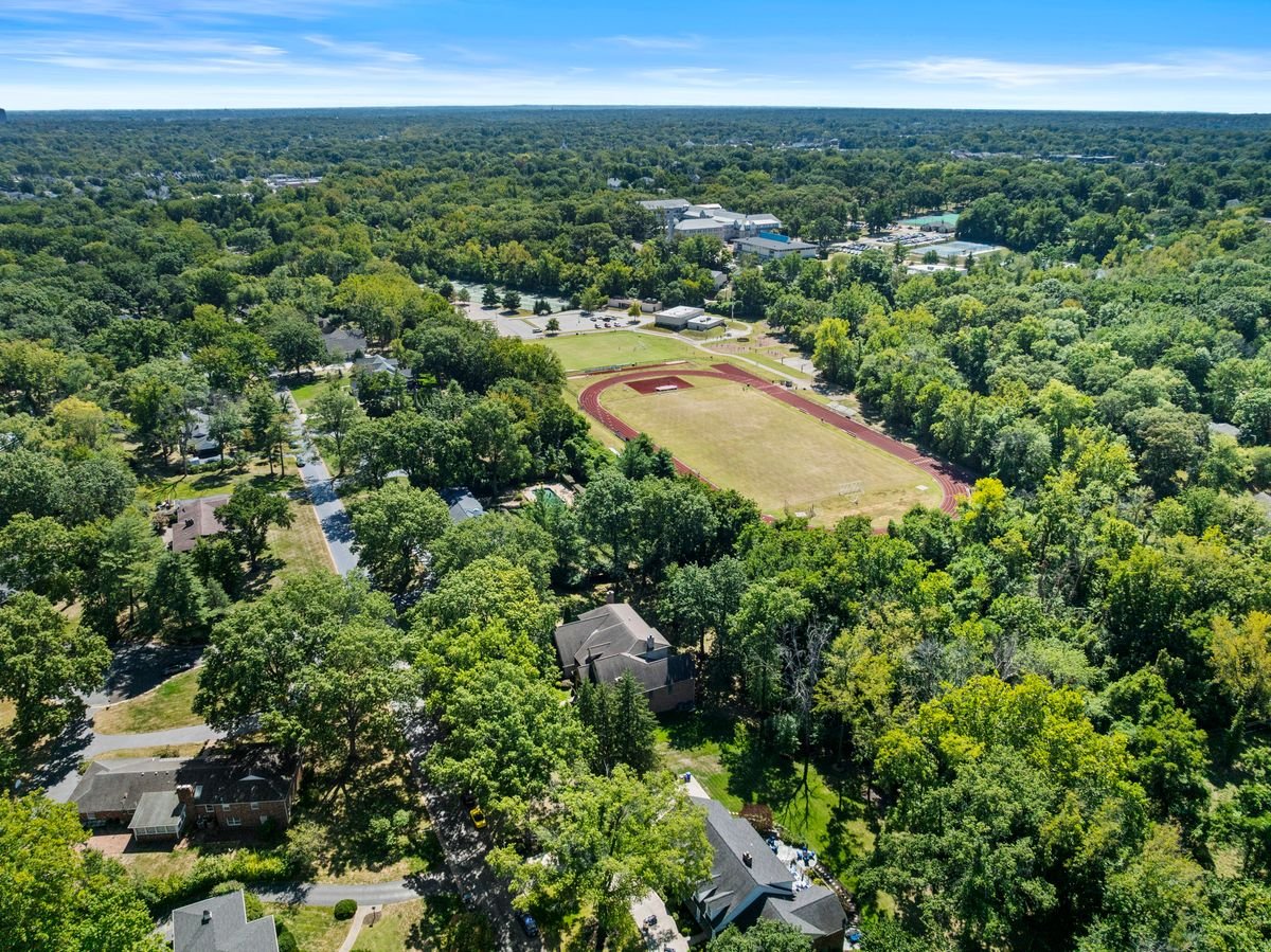 Built in 2013, This Home has it All ~ Under Contract on First Day