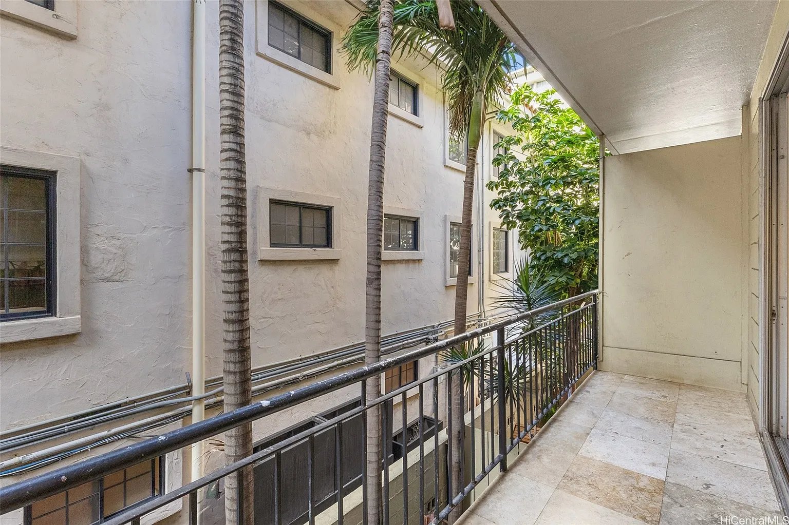 254 Kaiulani Ave