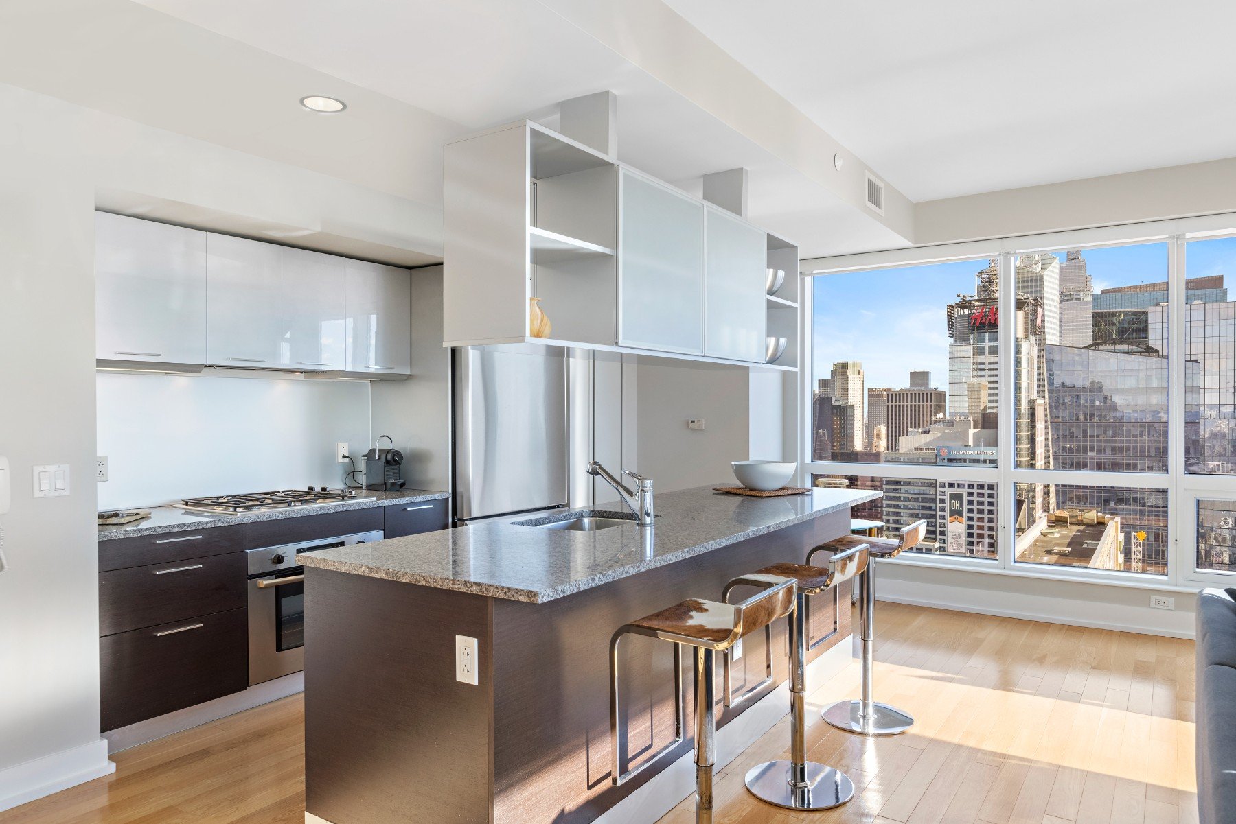 350 West 42nd Street, #53G