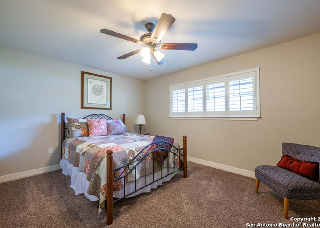 208 Northcrest Dr
