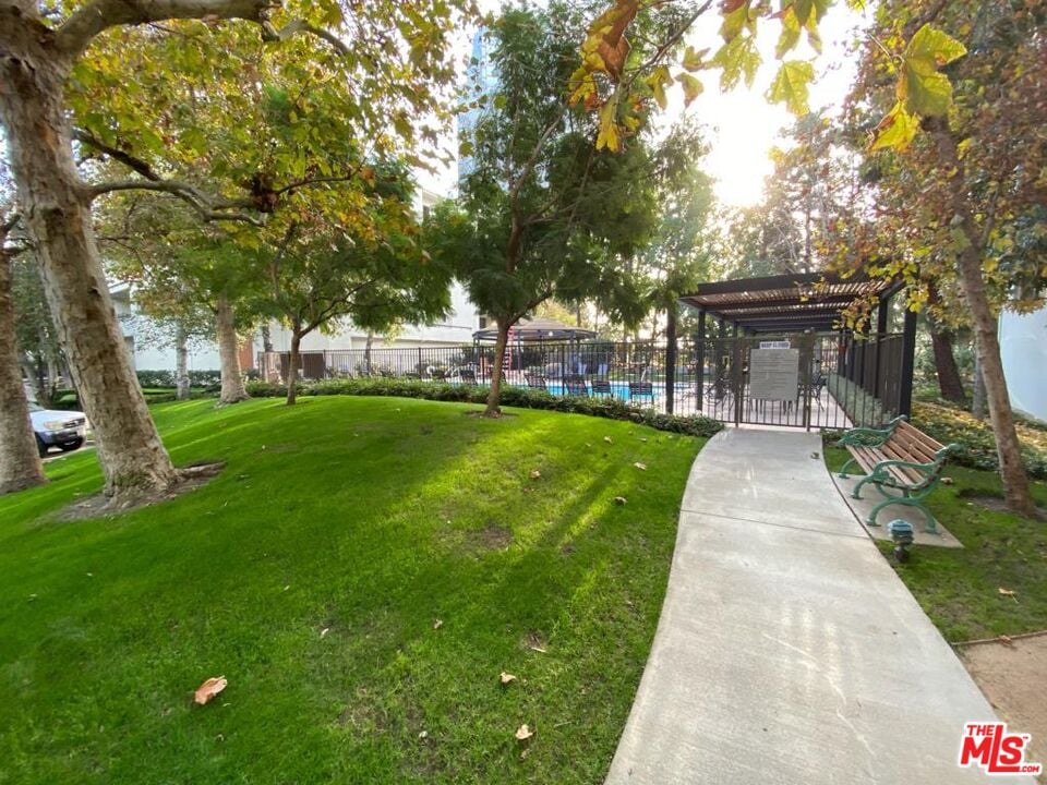 2132 Century Park Ln, #215