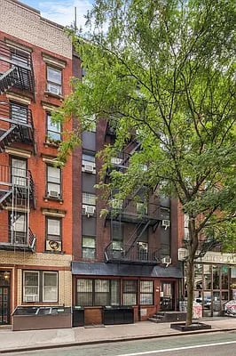 118 Suffolk Street #2A