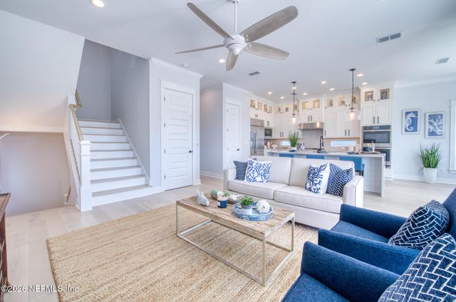 1812 Ocean Dr S