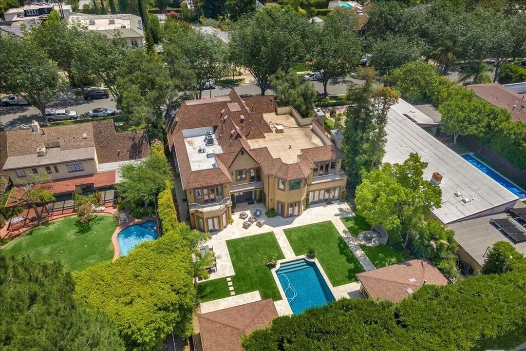 Pristine Villa