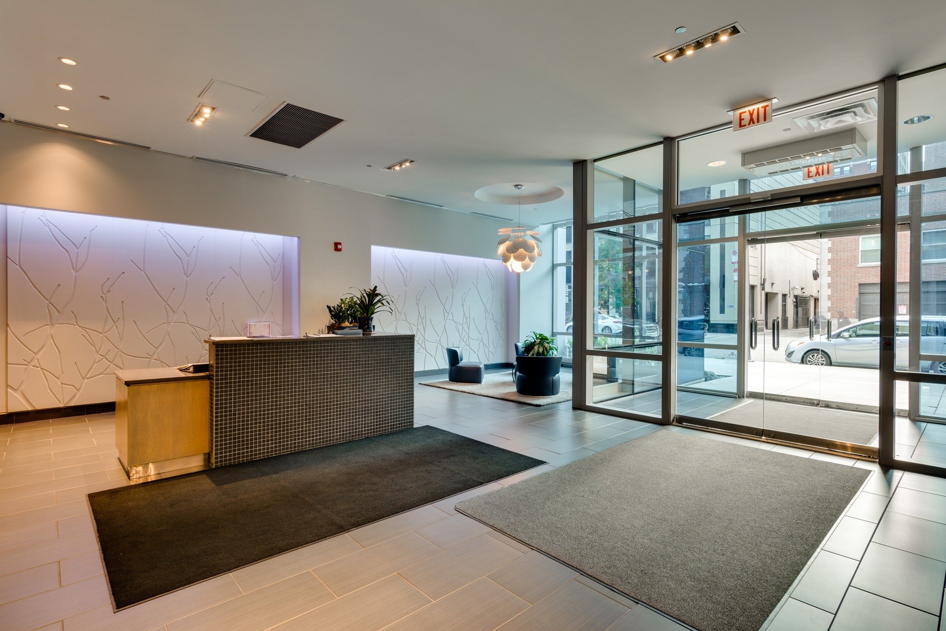  110 West Superior Street 1004