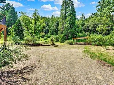 4009 Redwood Rd