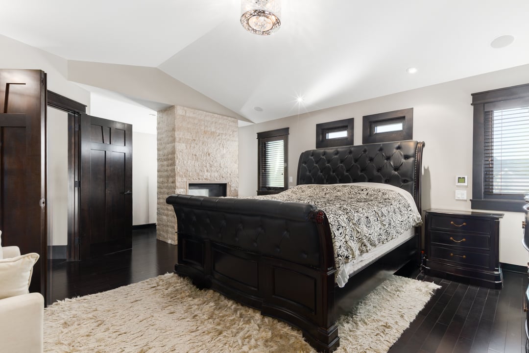 Private Bearspaw Estate Home