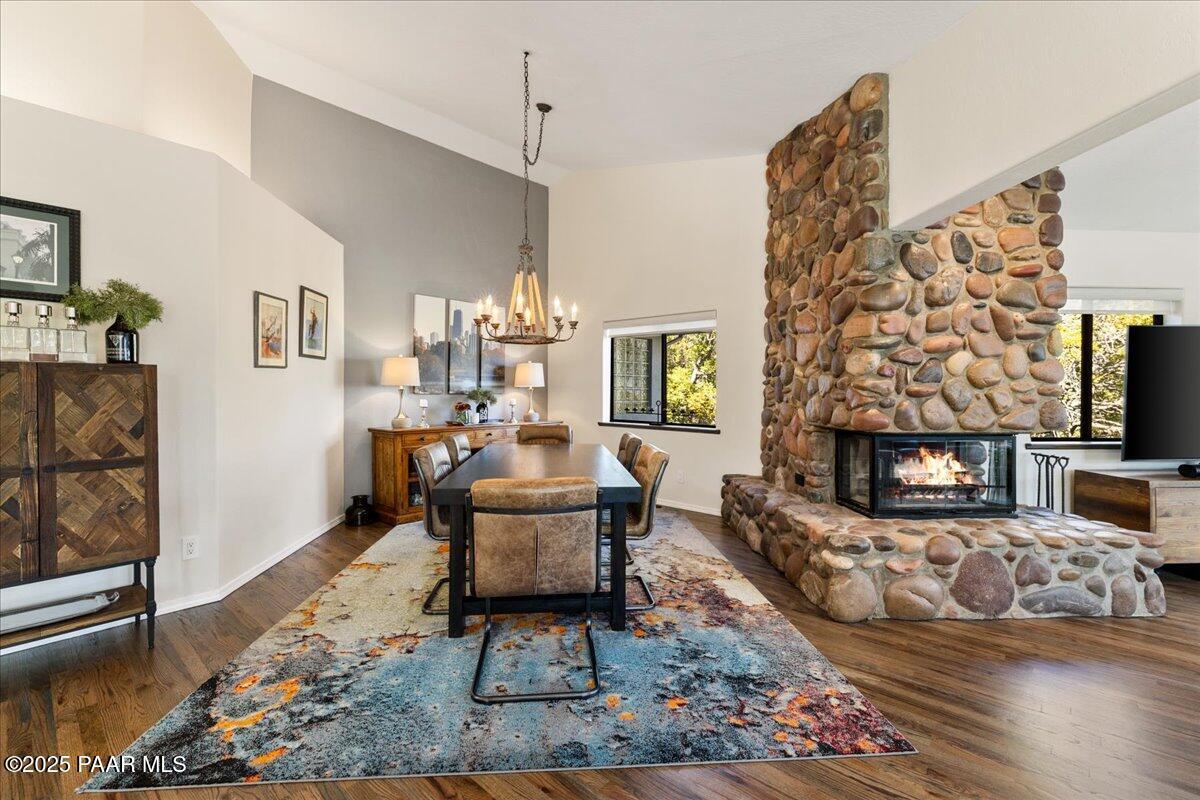 3238 Rainbow Ridge Dr