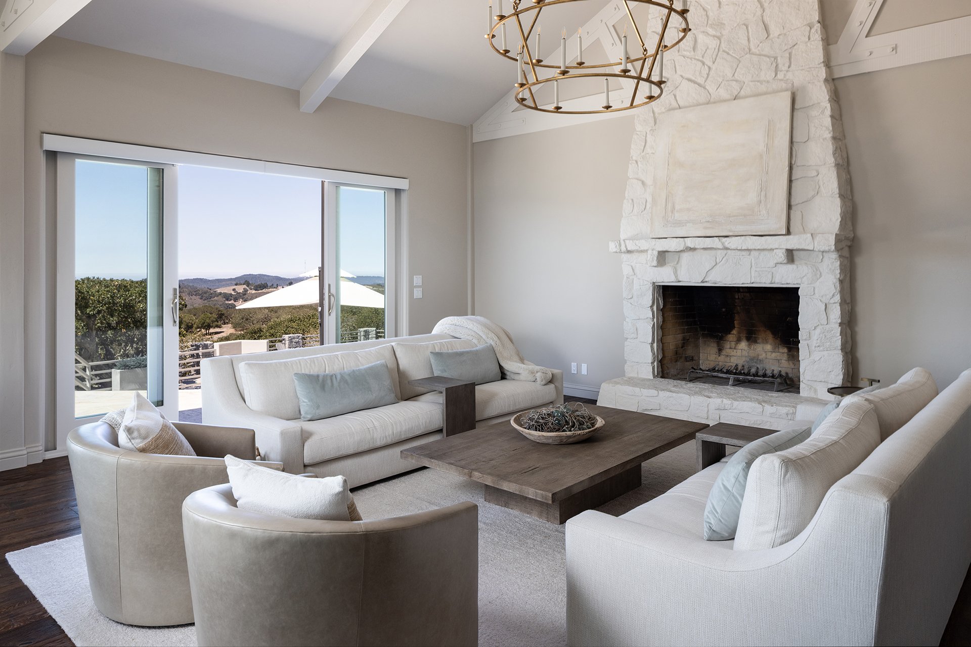 Elevated Living with Panoramic Views