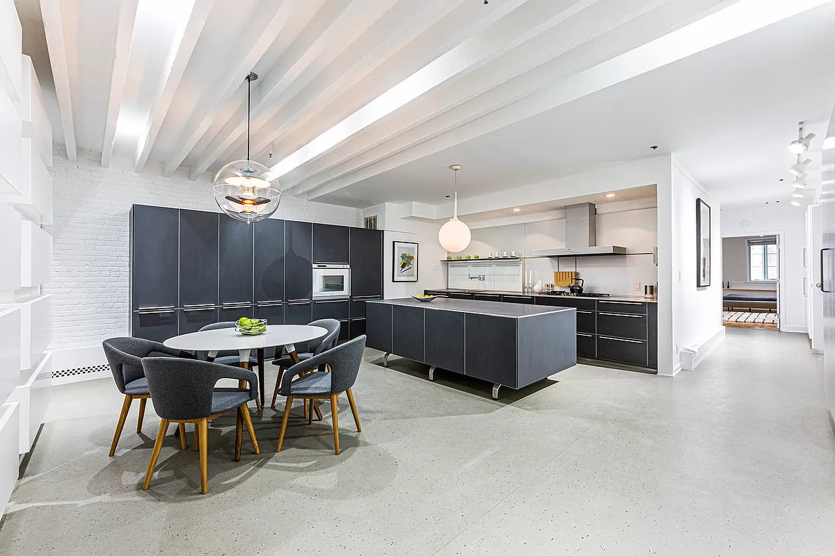 104 Charlton St, #2W