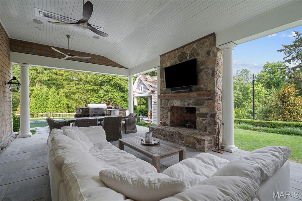 466 S. Price Rd