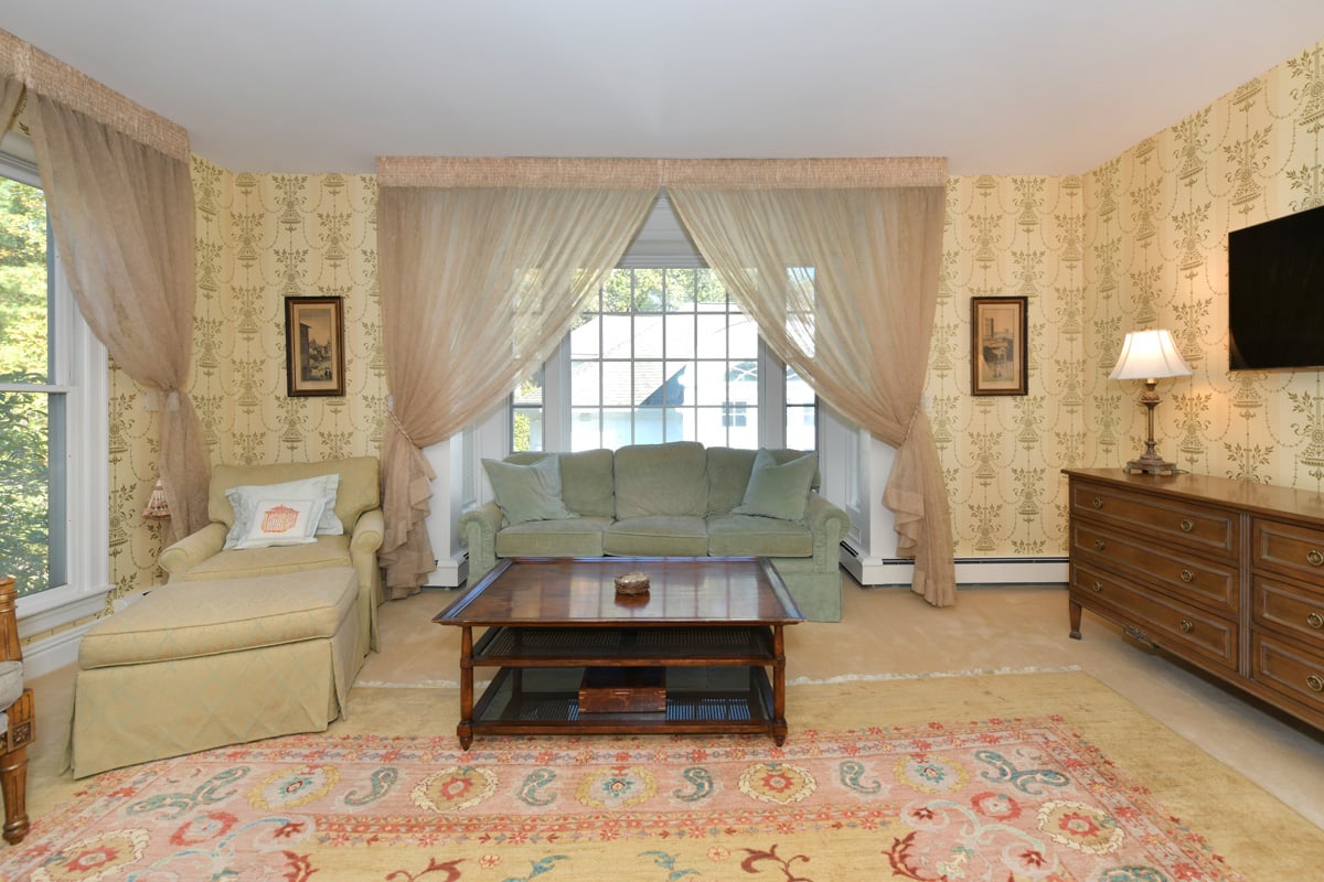 18 Powderhorn Rd
