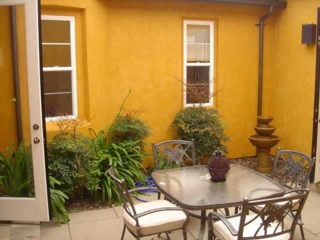 8118 Santaluz Village Grn N