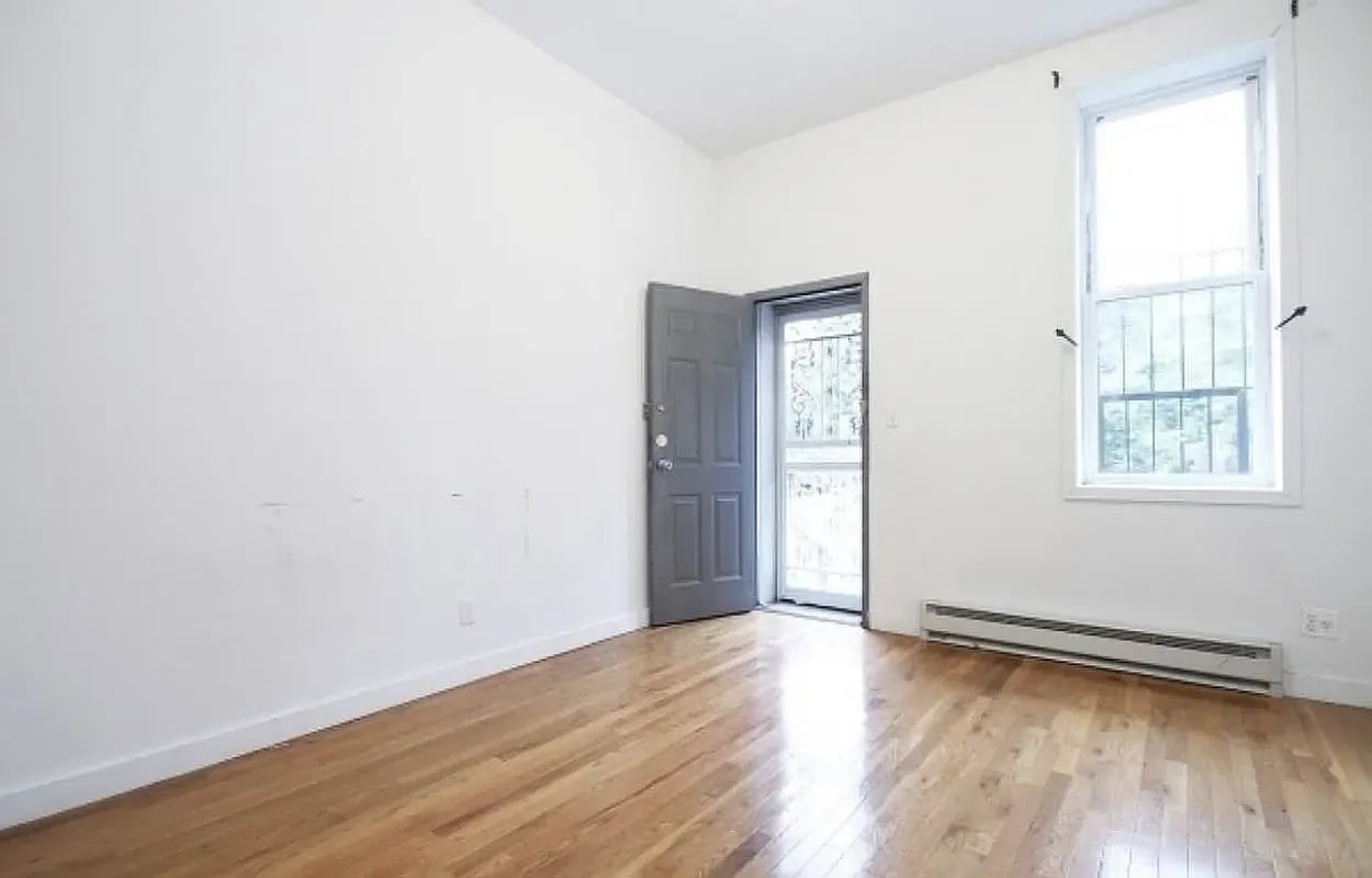 1399 Greene Ave 1B