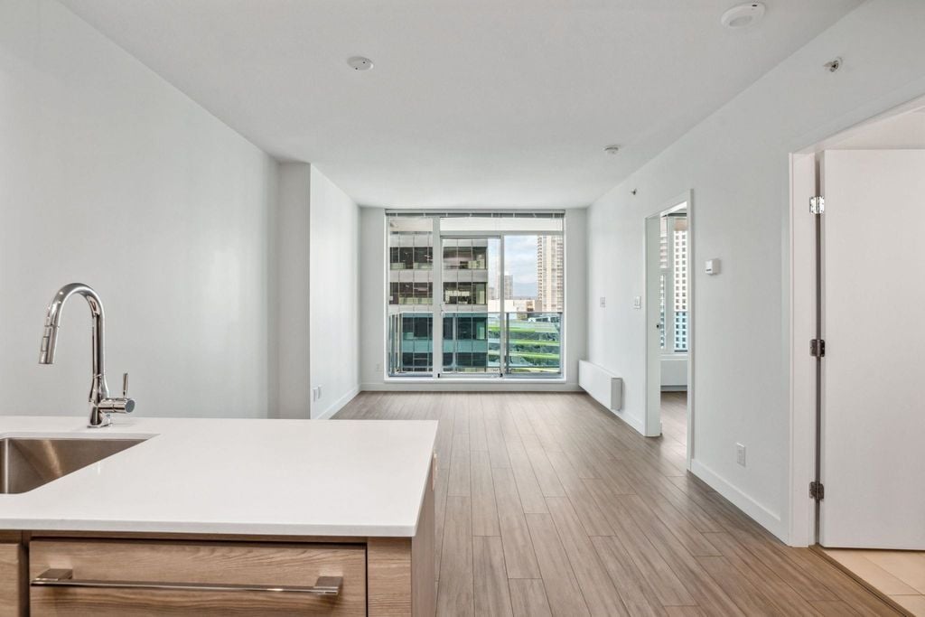 13615 Fraser Hwy, #1608