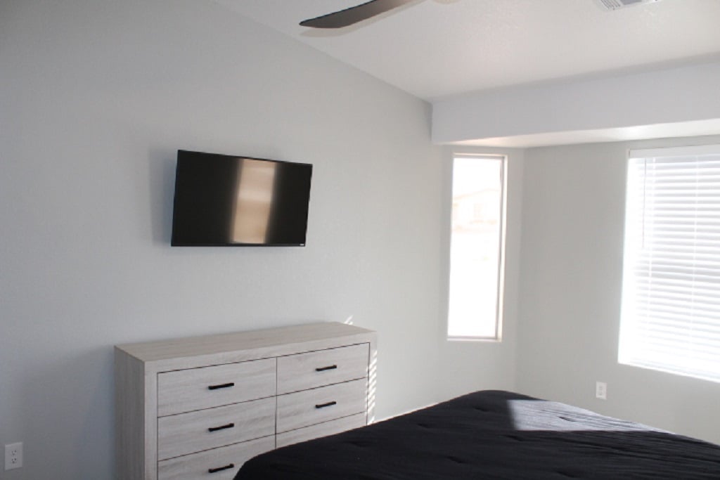 1620 Neptune Dr. 