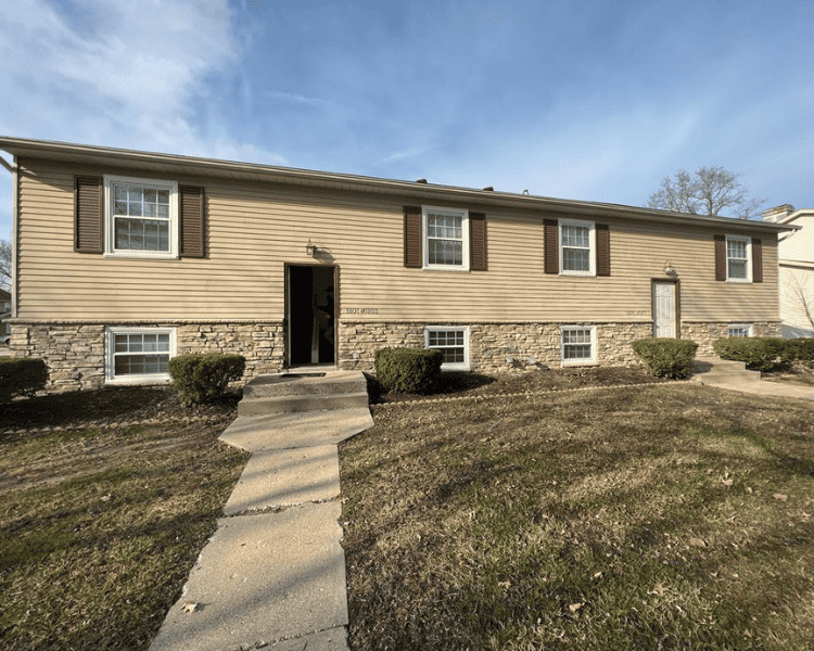 Monticello Apartments
