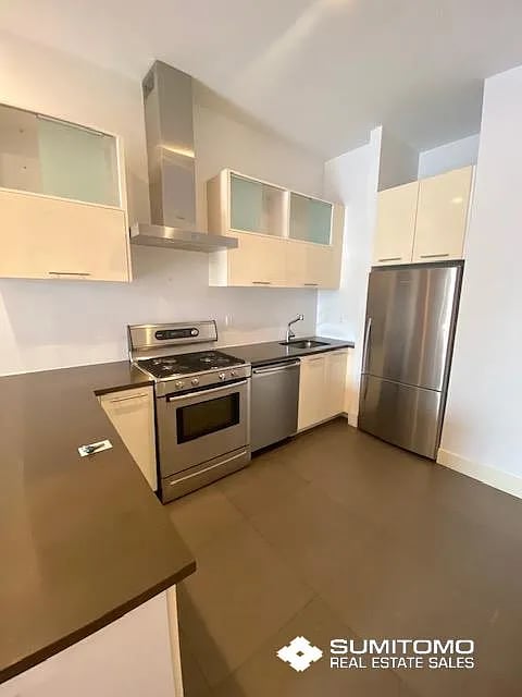 66 North 1st Street Unit: 2C