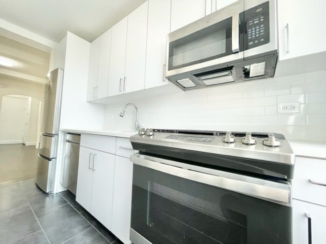 20 5th AVENUE, #12E