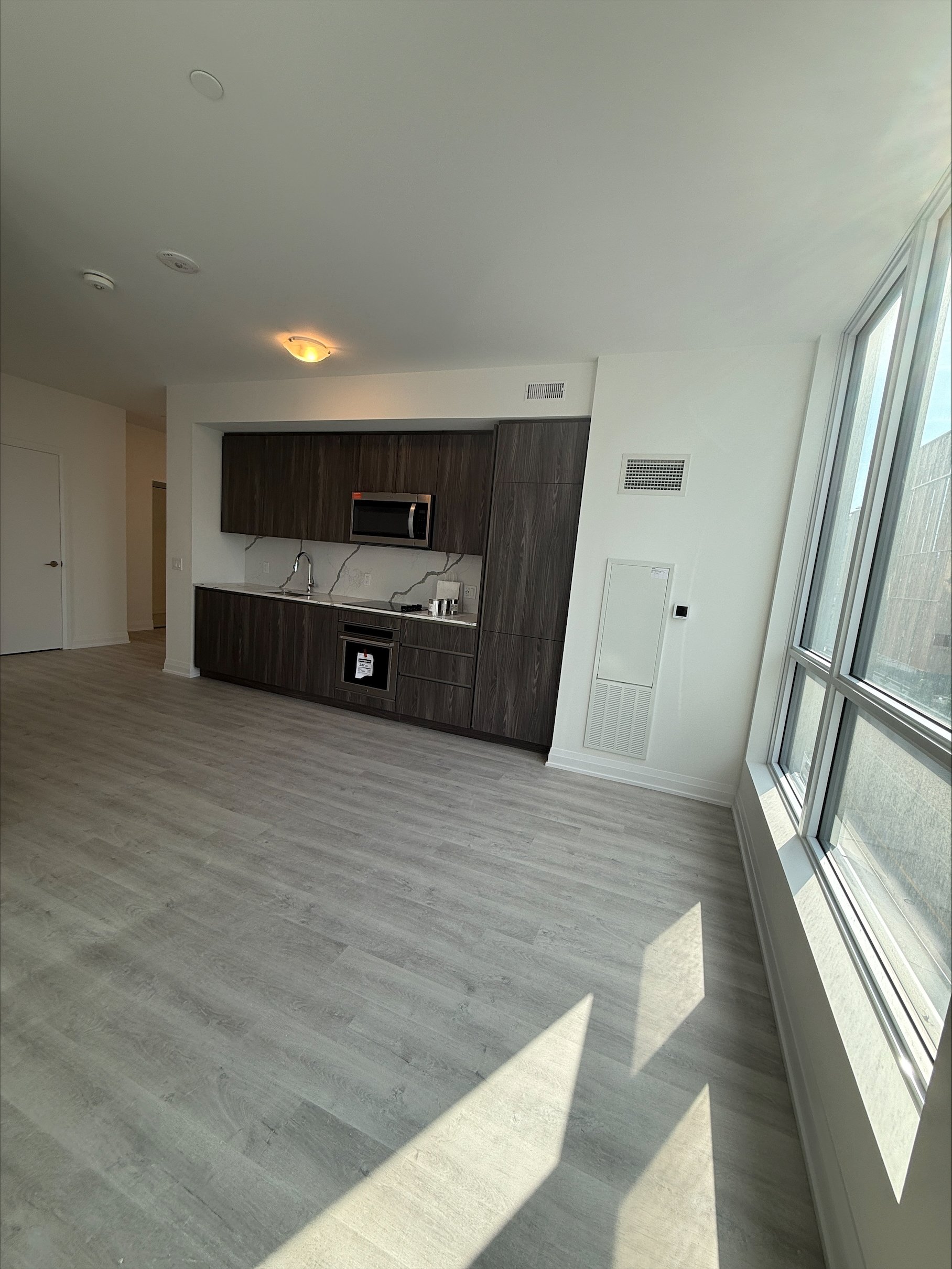 15 Richardson Street, Toronto Unit: 524