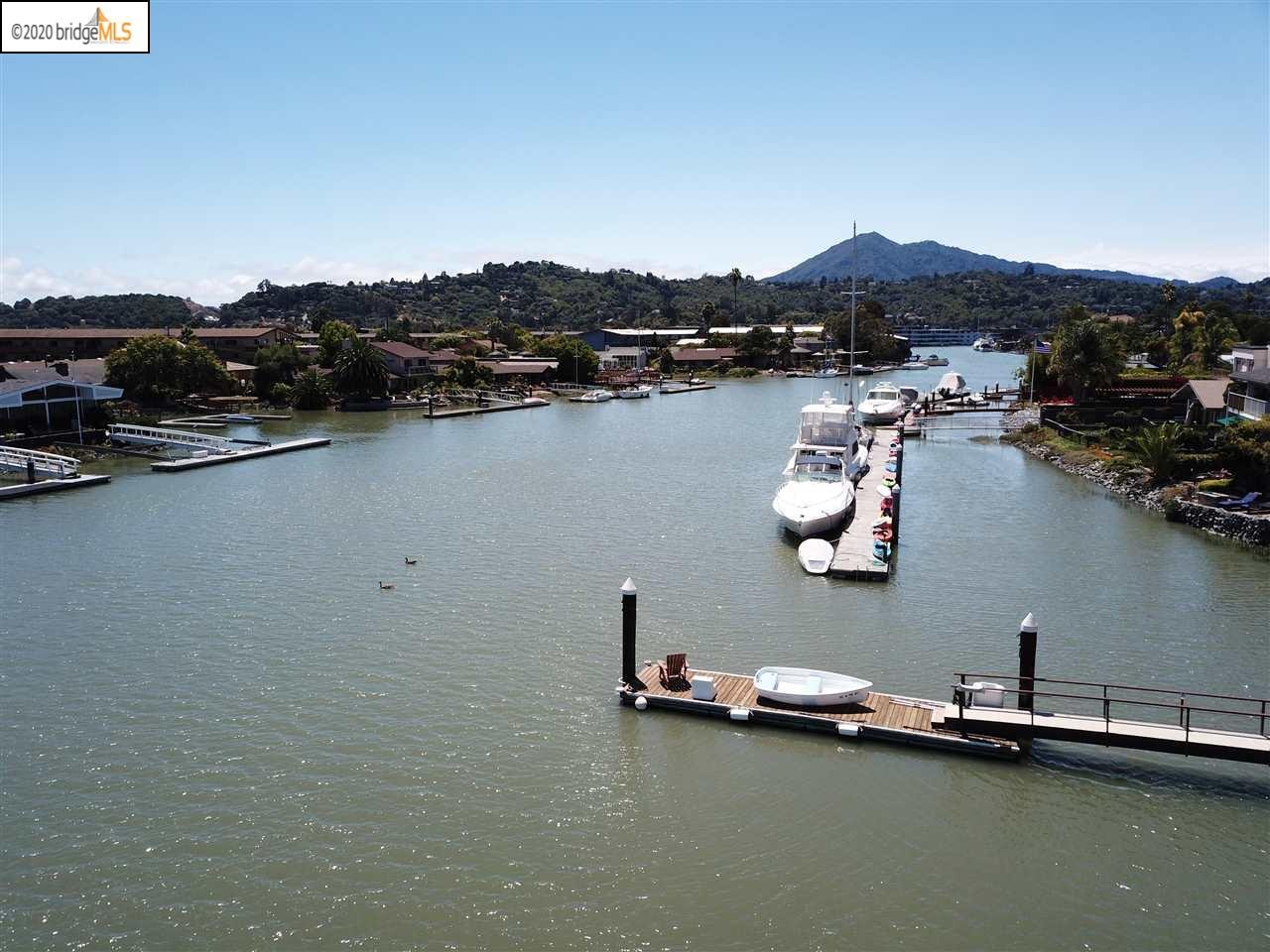 24 Porto Bello Dr