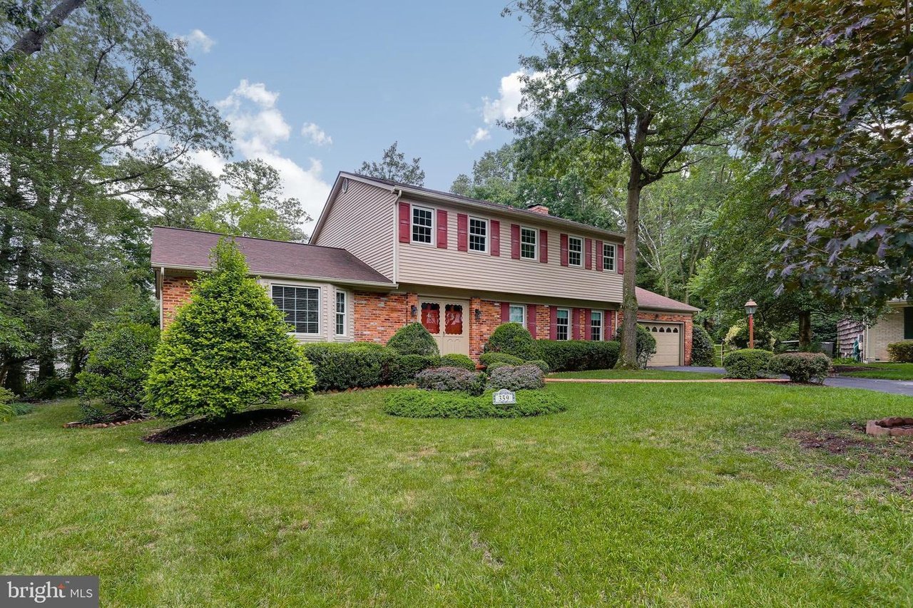 359 Hawick Ct