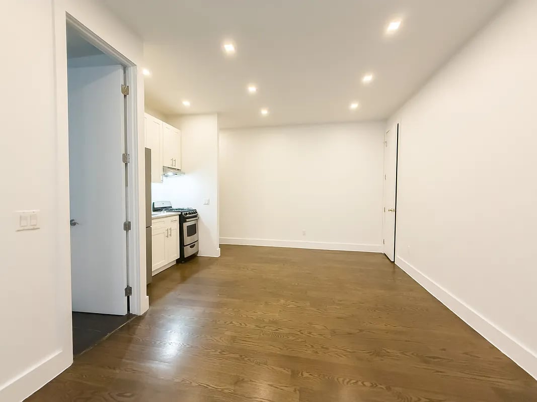 410 Eastern Parkway 2L