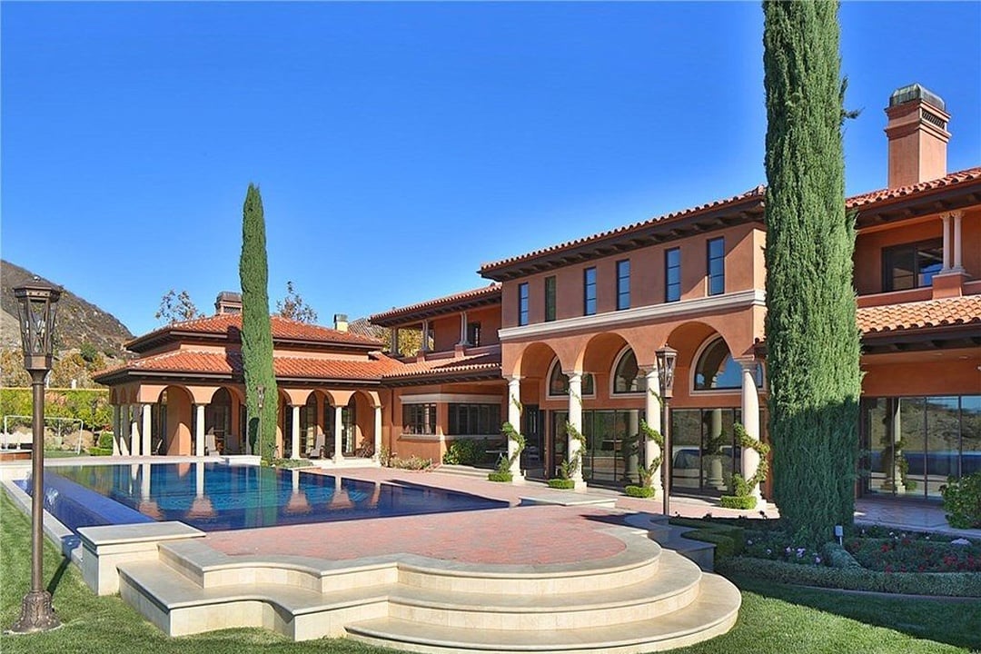 Tranquil Opulent