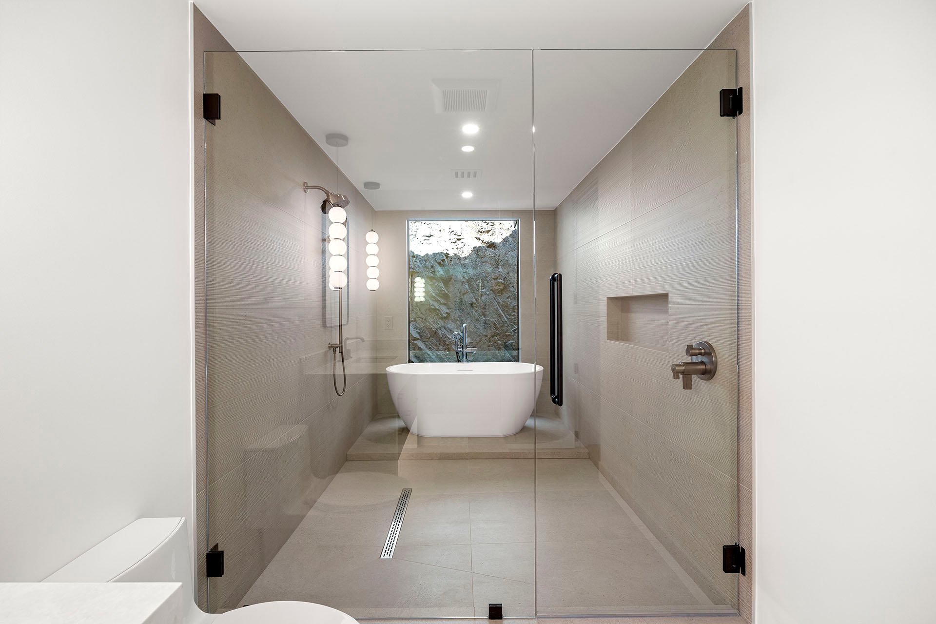 3500 E LINCOLN Drive 26