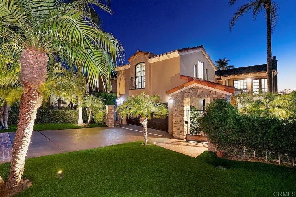 13932 Mercado Dr