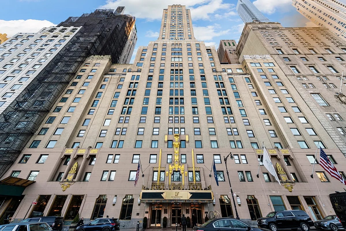 160 Central Park S #1151