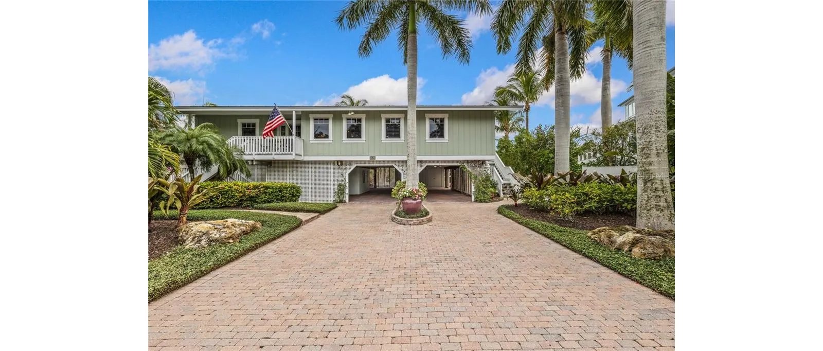229 Waterways Avenue