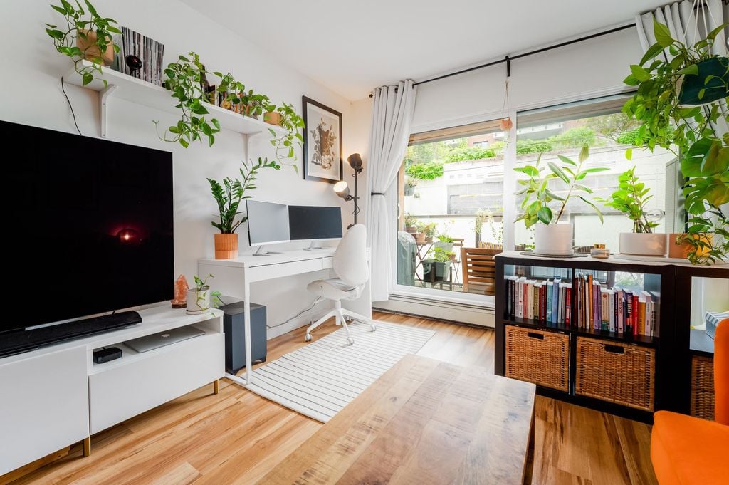 570 E 8th Ave, #201