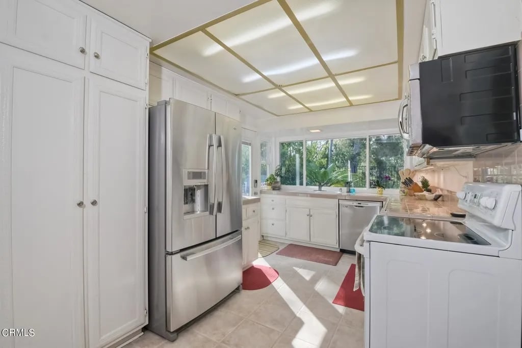 11089 Turret Dr