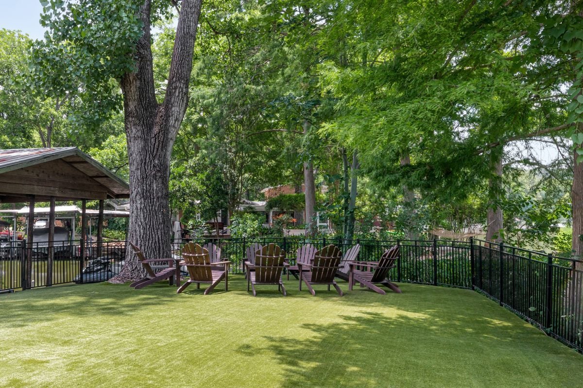 LAKE AUSTIN | 5 BOAT SLIP MUTLI FAMILY PROPERTY 