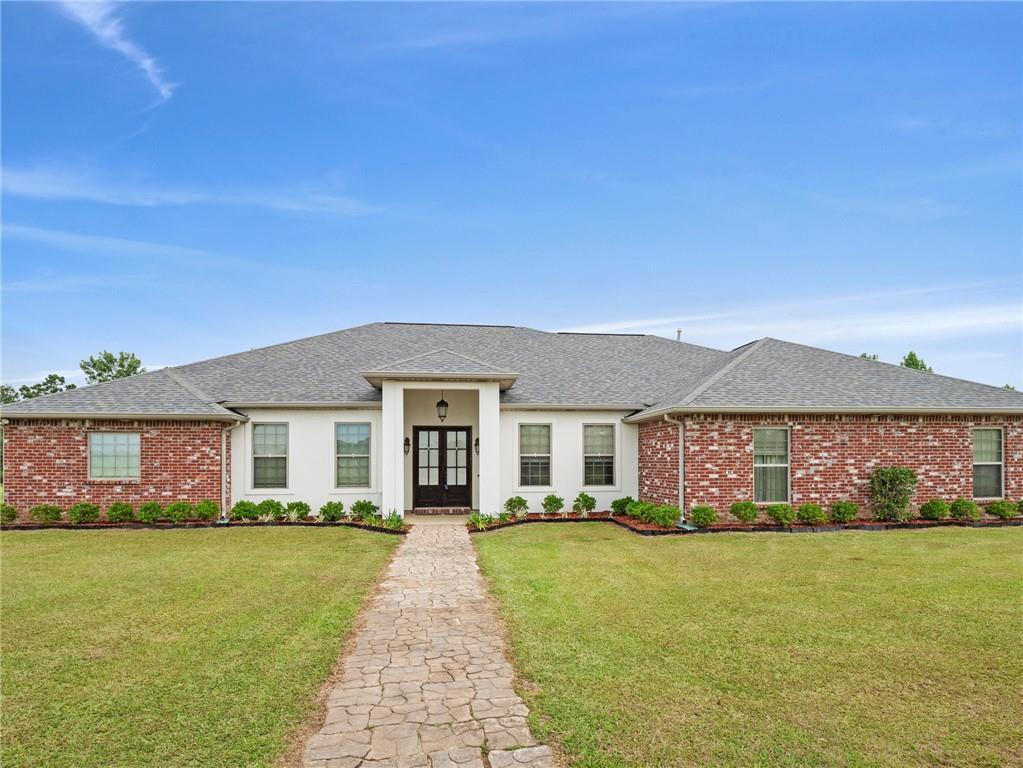 102 Highland Crest Dr