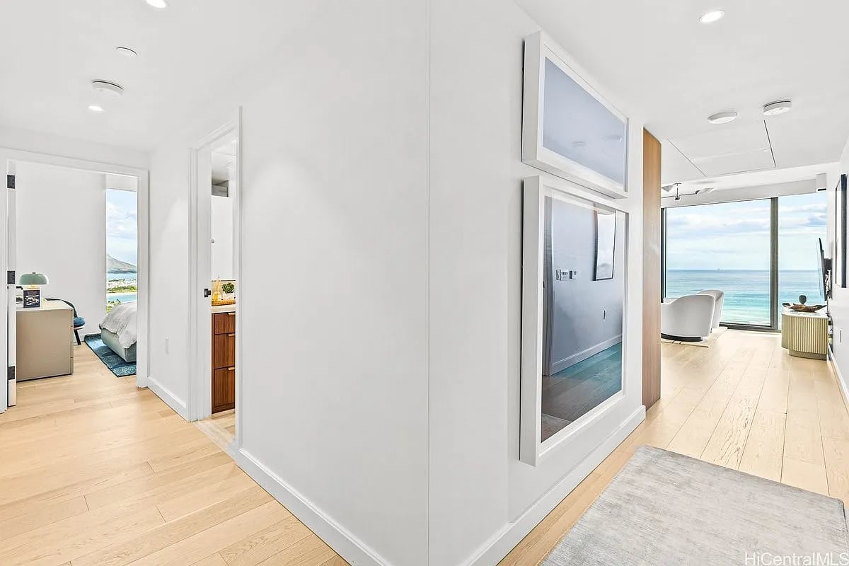 1100 Ala Moana Blvd, #2200