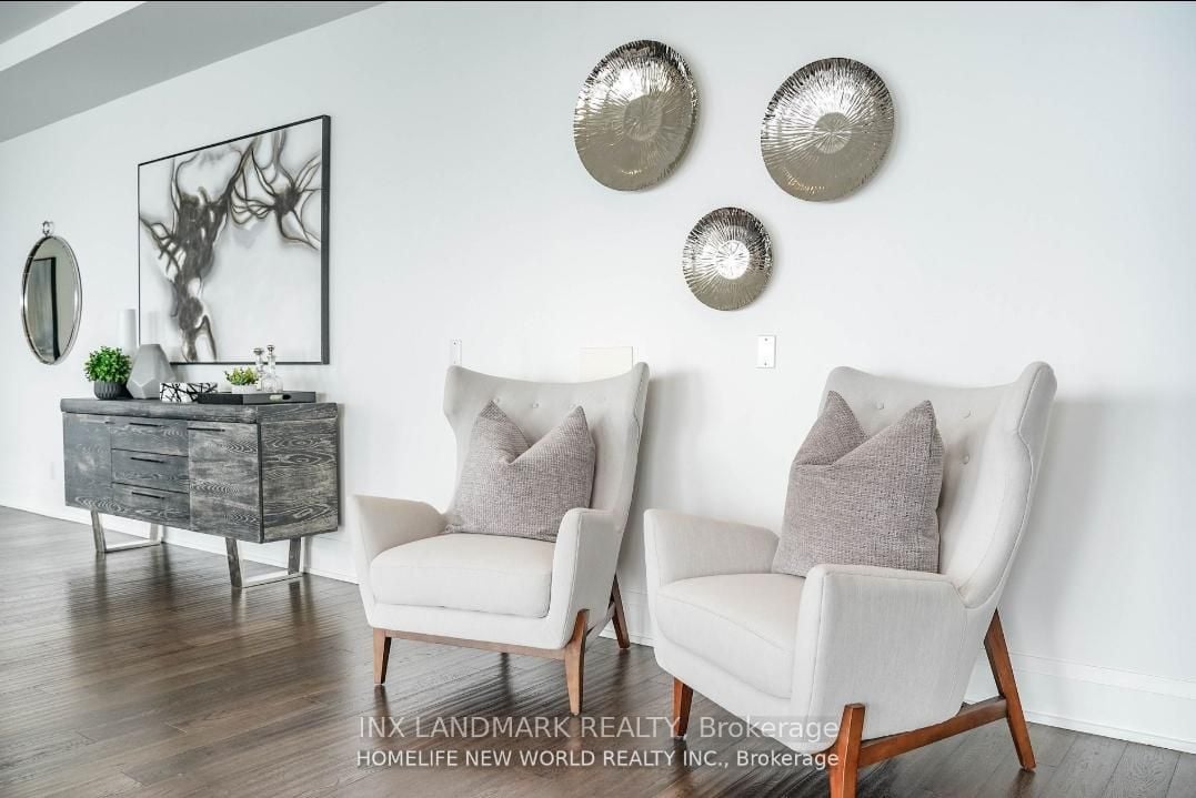 CITY VIEWS AND LUXURY LIVING