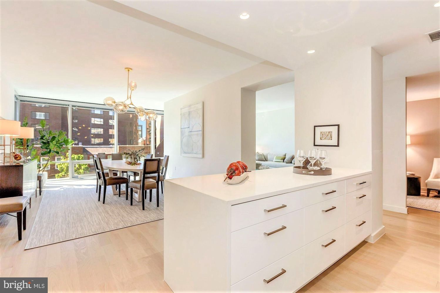 1111 24th St NW, #7F
