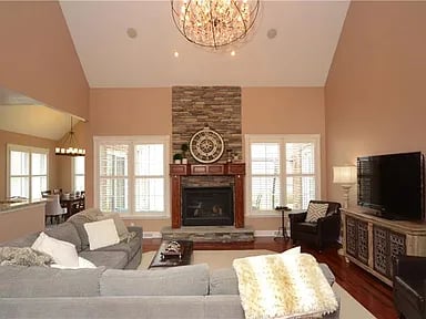 3012 Fallbrook Dr