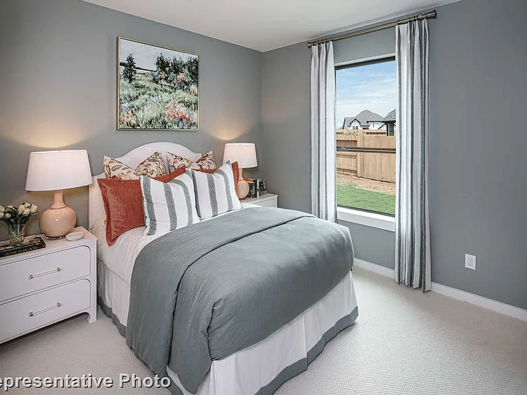 808 Trailing Vine Way