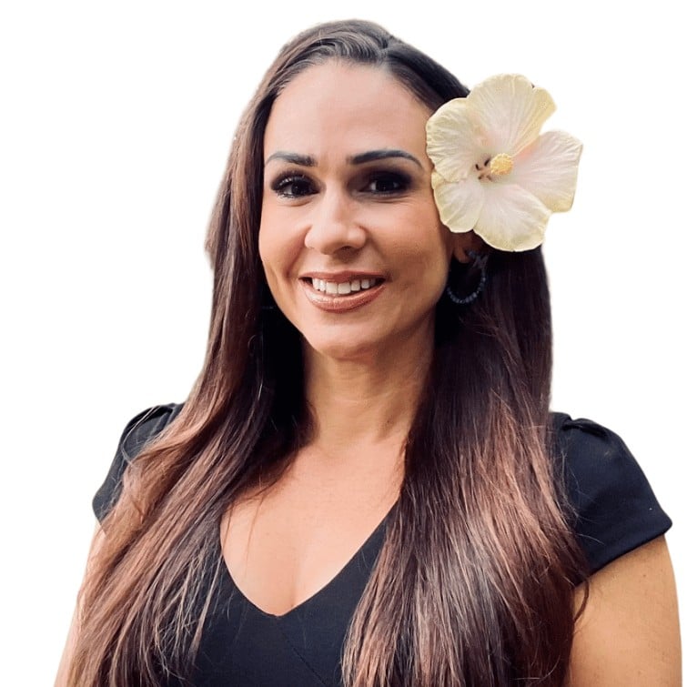 Mele Ke Kailua-Kona, HI Real Estate Agent Headshot