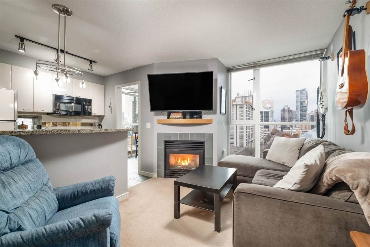 1068 Hornby St, #1405