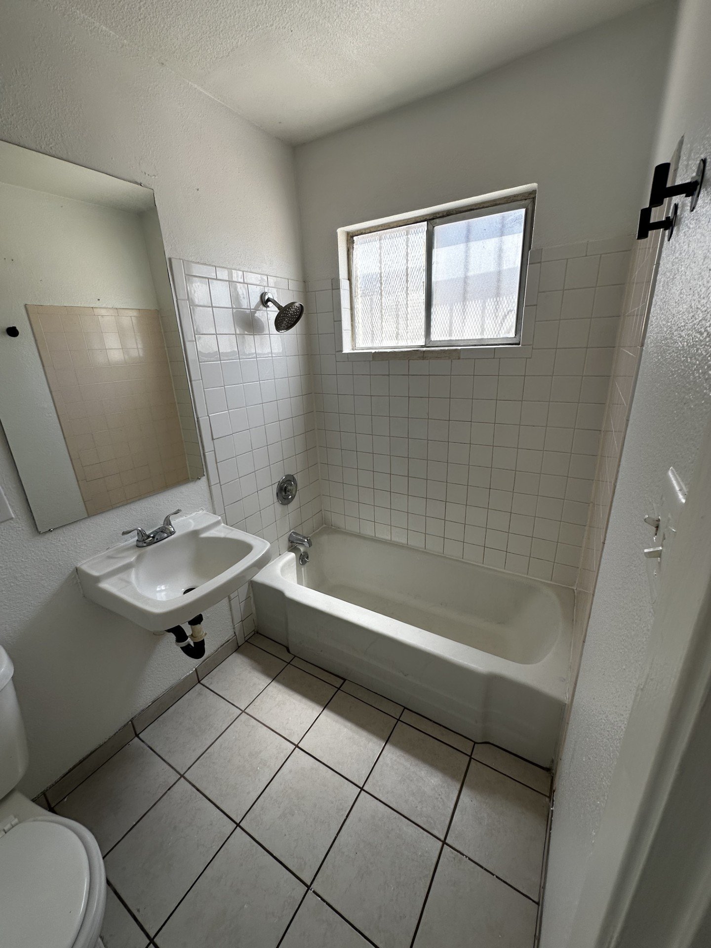 115 West New York Avenue #16, Las Vegas, NV 89102