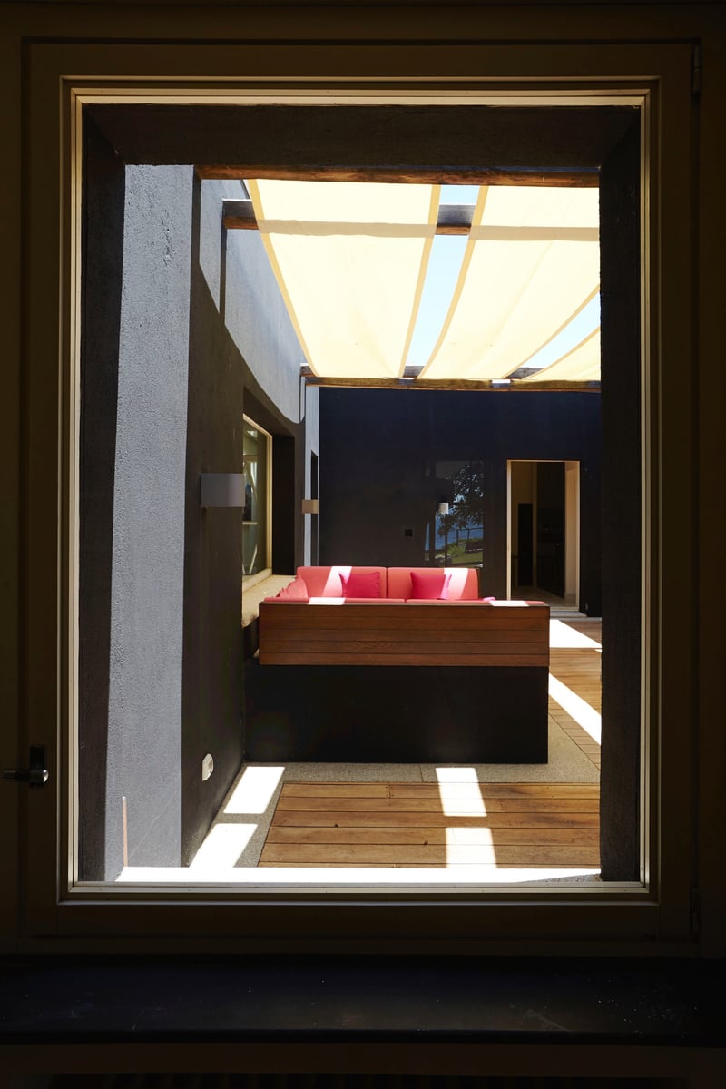 Breathtaking Beachfront Vacation Villa