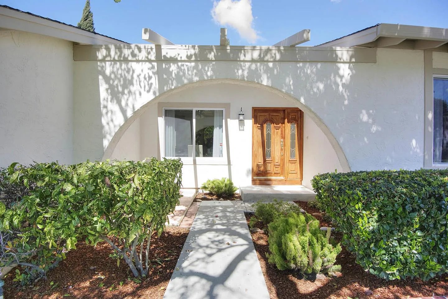 2127 Sepulveda Ave
