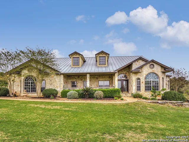 2904 Bison Ridge Dr