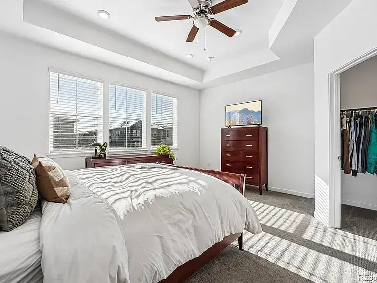 Primary suite