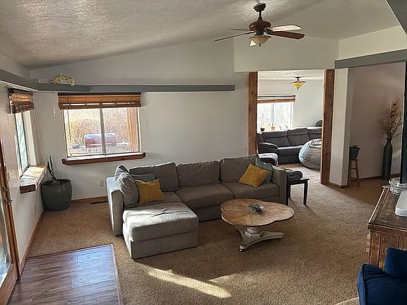 709 Bartlett Cir
