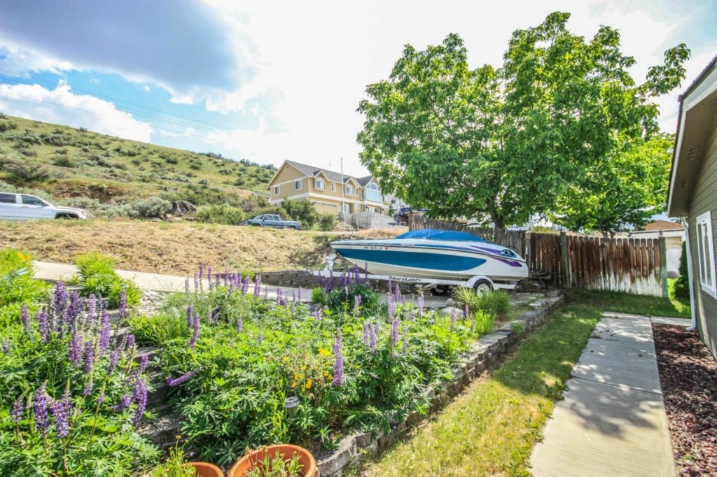 325 Entiat Pl
